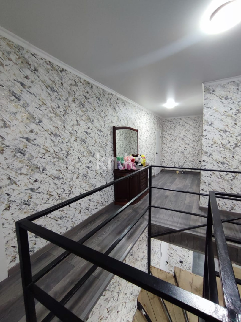 Продажа 7-комнатного дома, 194 м² - Продажа домов, коттеджей в Казахстане фото 1 из 8