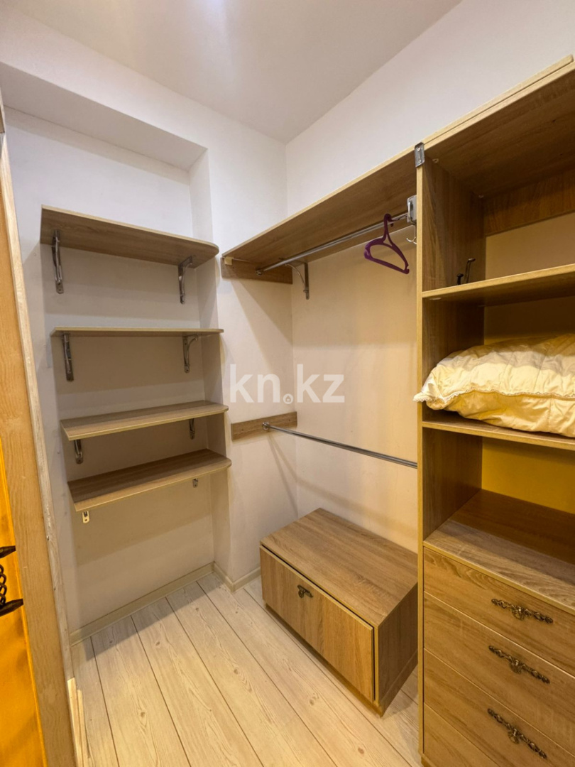 Продажа 3-комнатной квартиры, 105 м², пр. Бухар-жырау - Продажа квартир в Караганде фото 5 из 12