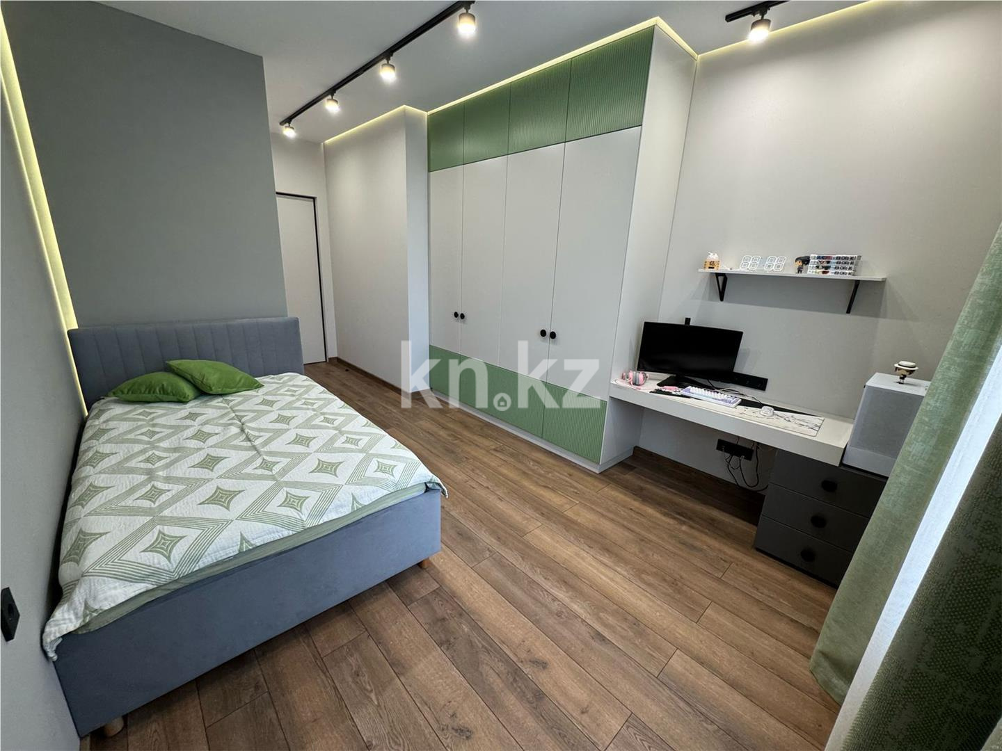 Продажа 4-комнатной квартиры, 142 м² - Продажа квартир в кирпичном доме в Казахстане - страница 190 фото 17 из 30