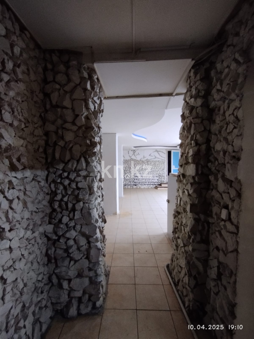 Продажа , 160 м², ул. Курмангазы, дом  87 - Продажа жилой и коммерческой недвижимости в Уральске фото 7 из 40