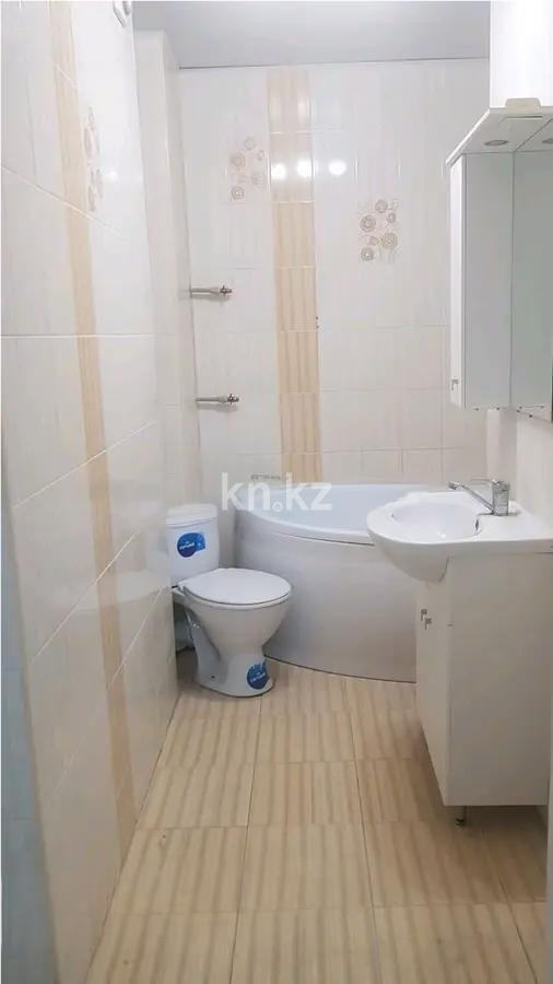 Продажа 2-комнатной квартиры, 62 м², ул. Сауран, дом  3/1 в Астане - фото 3