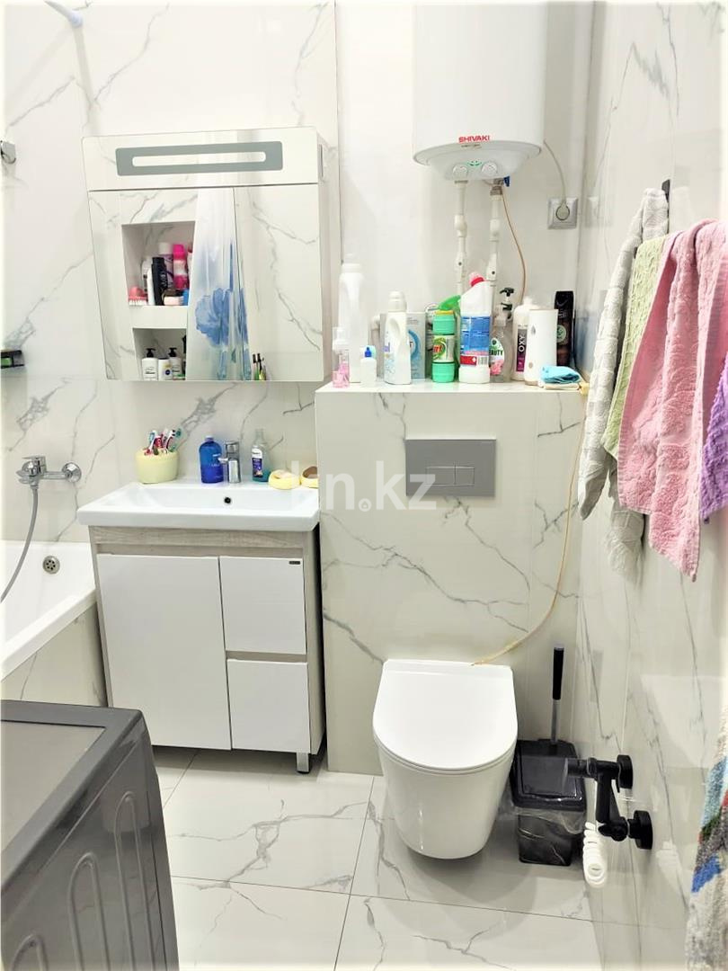 Продажа 3-комнатной квартиры, 75 м², ул. Муканова, дом  41/25 - Продажа  трехкомнатных квартир в Караганде фото 11 из 17