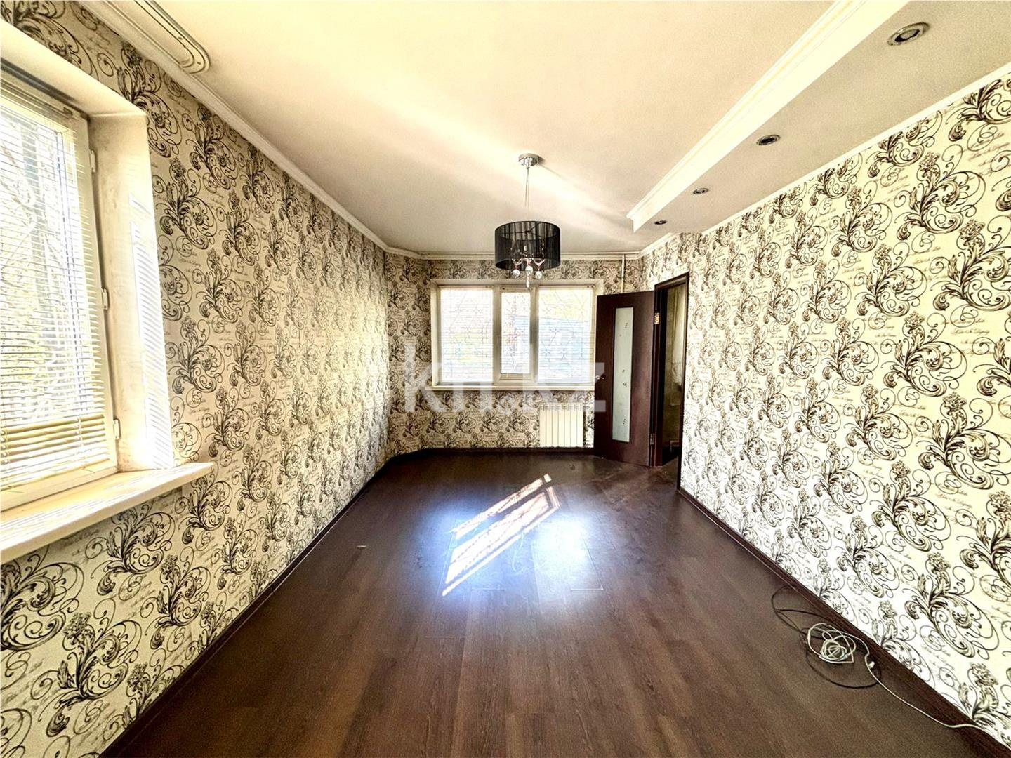 Продажа 3-комнатной квартиры, 61 м² в Караганде