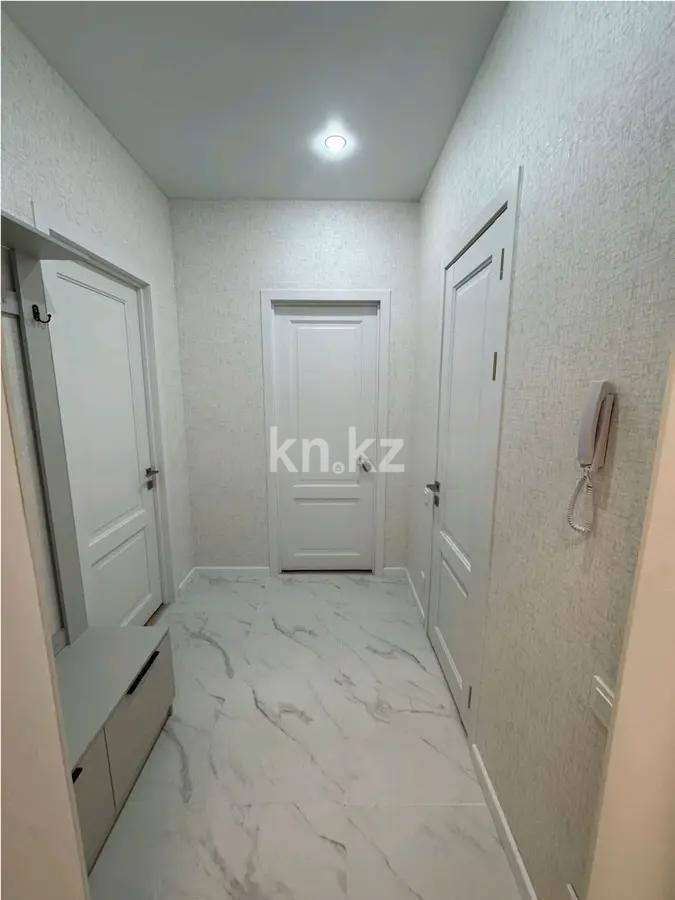 Продажа 1-комнатной квартиры, 38 м², ул. Калдаякова, дом  25а в Астане - фото 4