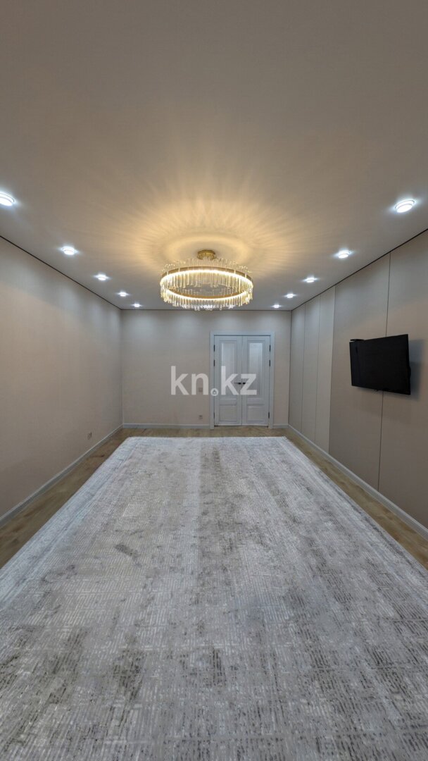 Продажа 3-комнатной квартиры, 89 м² в Уральске