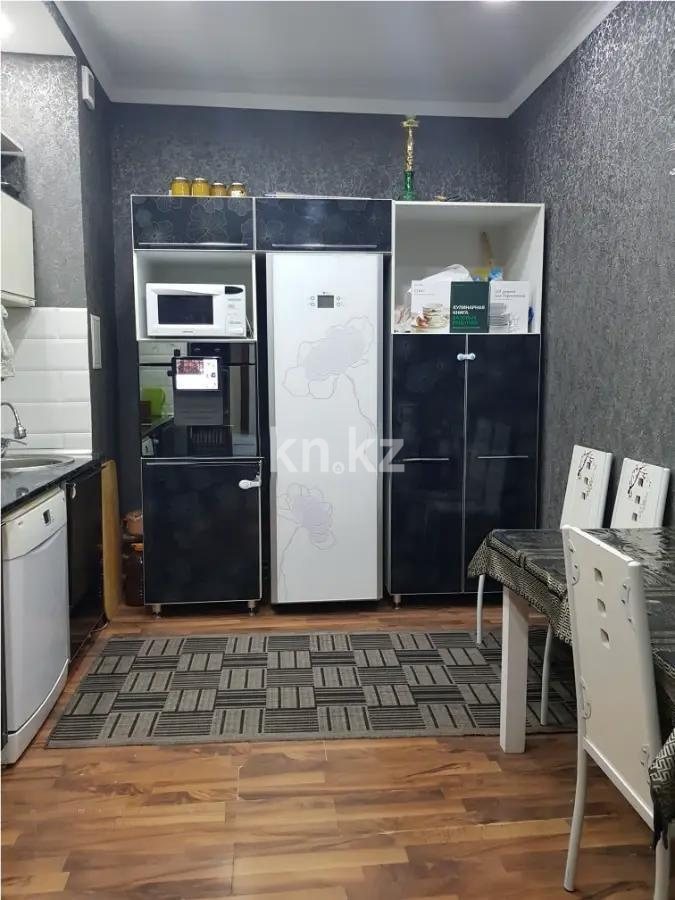 Продажа 2-комнатной квартиры, 72.5 м² в Алматы - фото 3