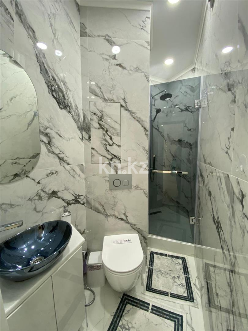 Продажа 3-комнатной квартиры, 107 м², ул. Муканова - Продажа  трехкомнатных квартир в Караганде фото 14 из 18