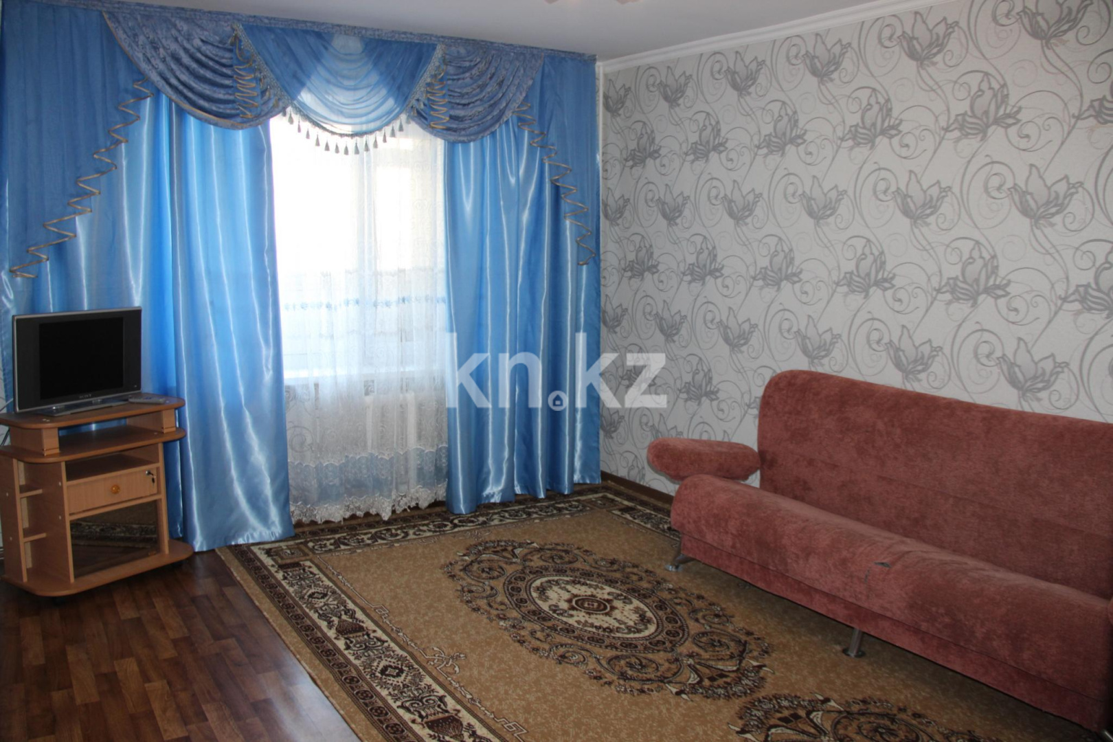 Аренда 1-комнатной квартиры посуточно, 40 м², Горького, дом  37 - Аренда квартир посуточно в Павлодаре фото 4 из 8