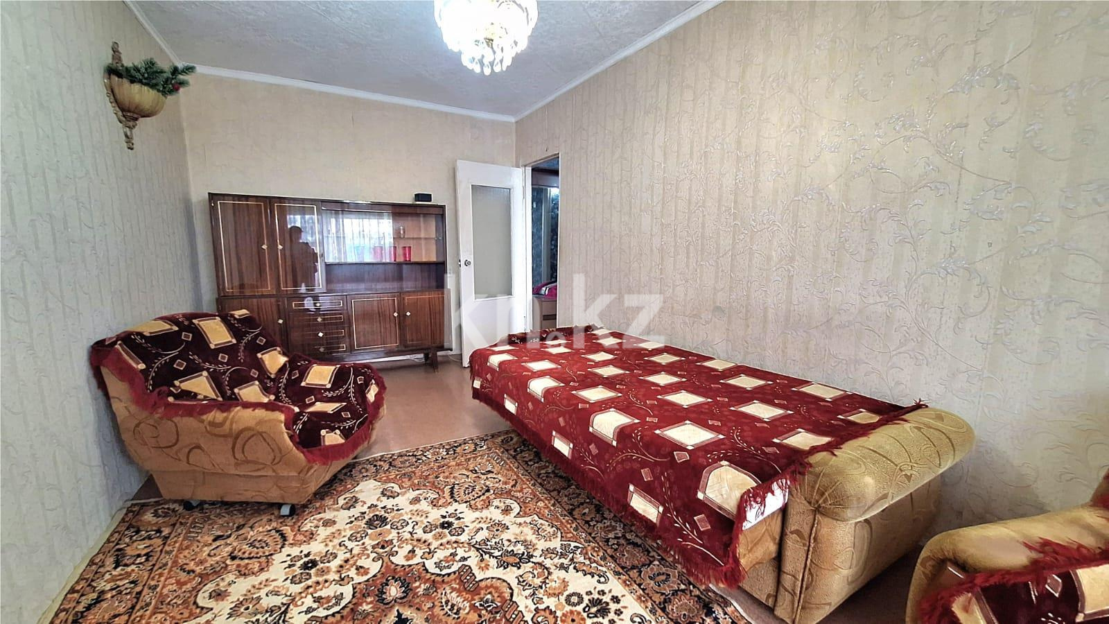 Продажа 2-комнатной квартиры, 43 м², 11 кв-л, дом  8 - Продажа квартир в Караганде фото 2 из 7