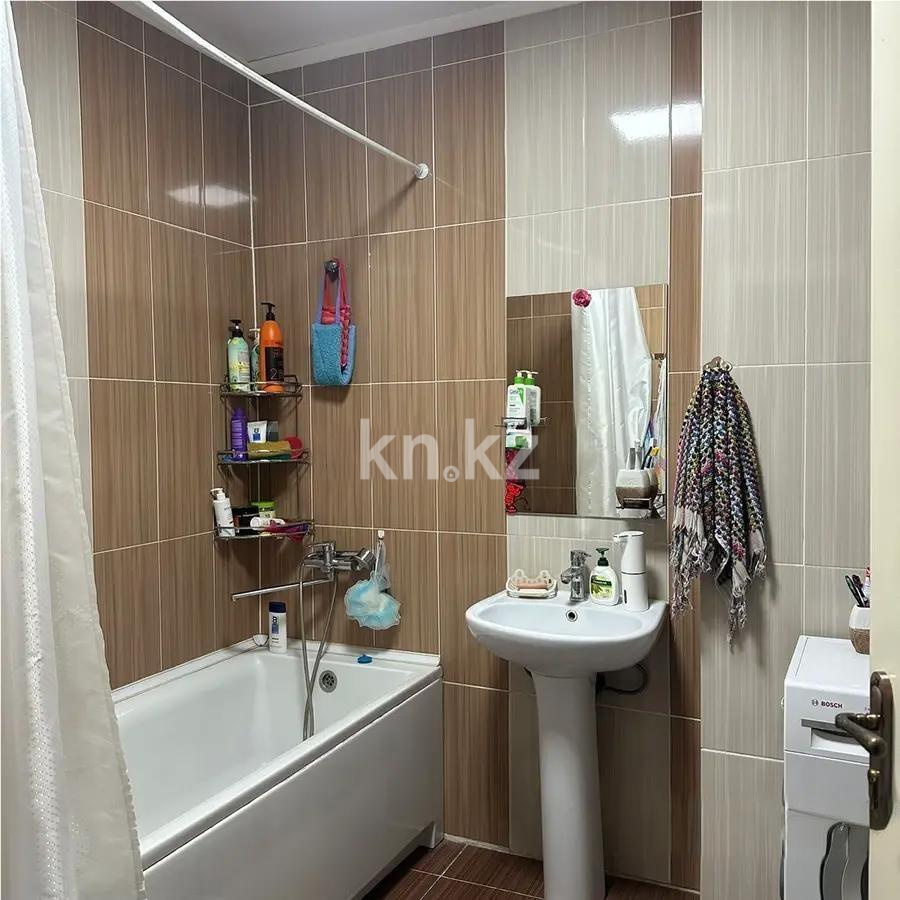 Продажа 3-комнатной квартиры, 90.7 м², ул. Толе би, дом  273/8 в Алматы - фото 7