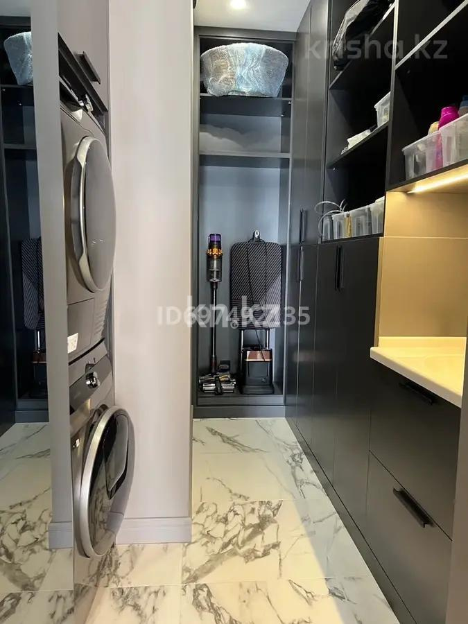 Продажа 3-комнатной квартиры, 128 м², ул. Ержанова, дом  34/1 в Караганде - фото 9