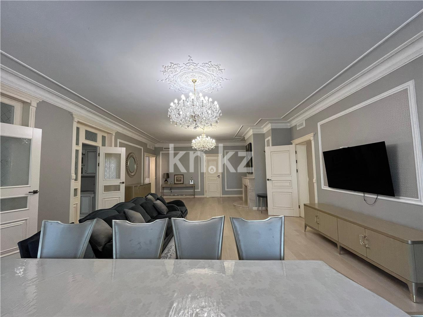 Продажа 4-комнатной квартиры, 220 м² - Продажа квартир в р-не Алматы Астаны - страница 21 фото 18 из 27