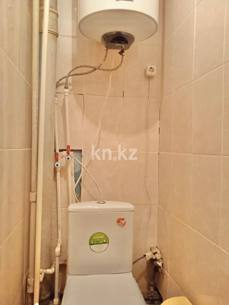 Продажа 3-комнатной квартиры, 60 м², мкр-н Восток-3 в Караганде - фото 17