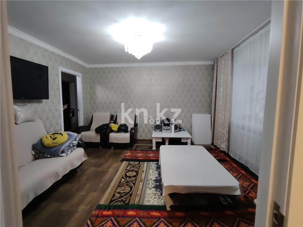 Продажа 3-комнатной квартиры, 53 м², ул. 6-й мик-н, дом  28 в Темиртау - фото 2