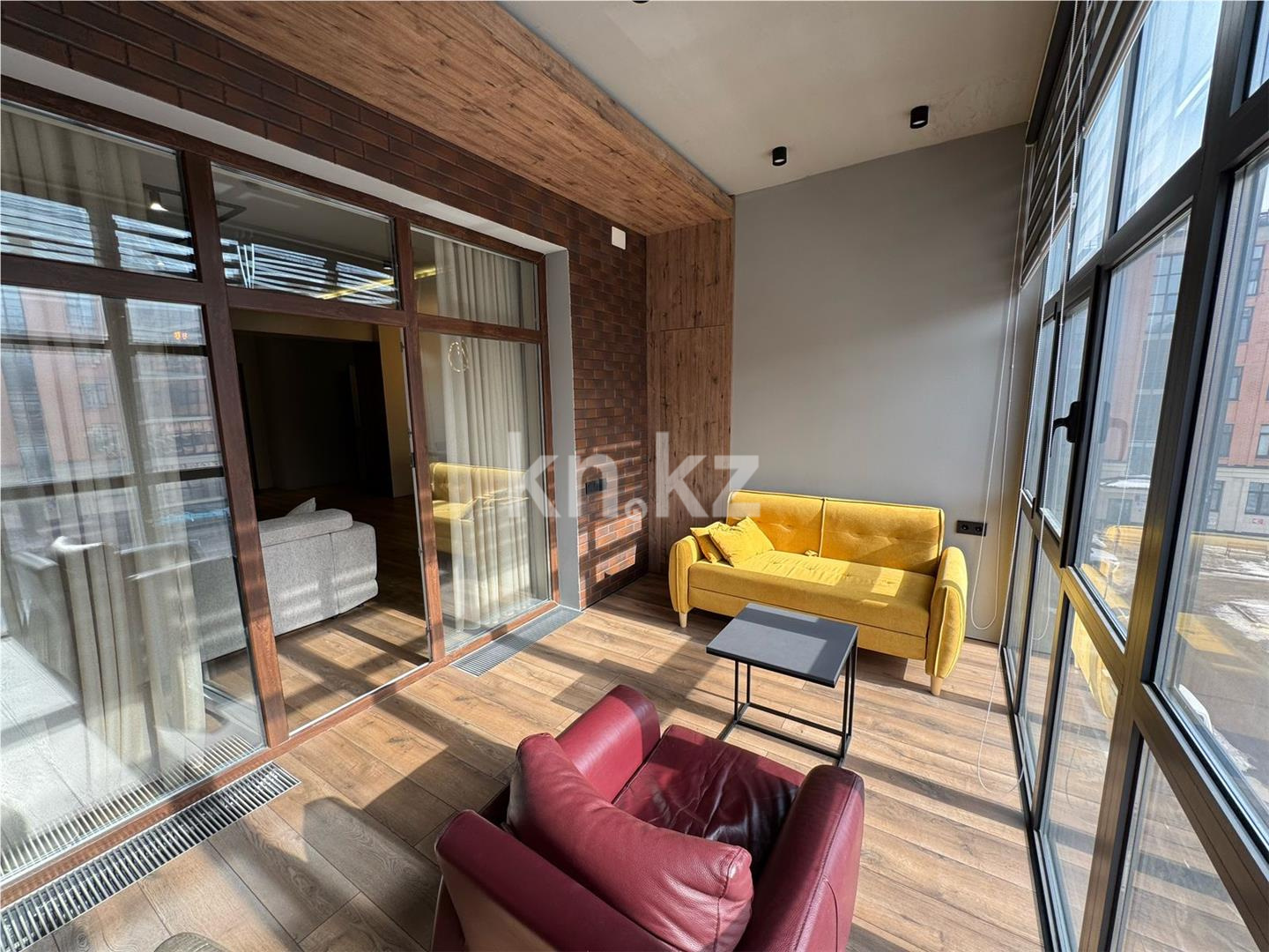 Продажа 4-комнатной квартиры, 142 м² - Продажа квартир в кирпичном доме в Казахстане - страница 190 фото 6 из 30