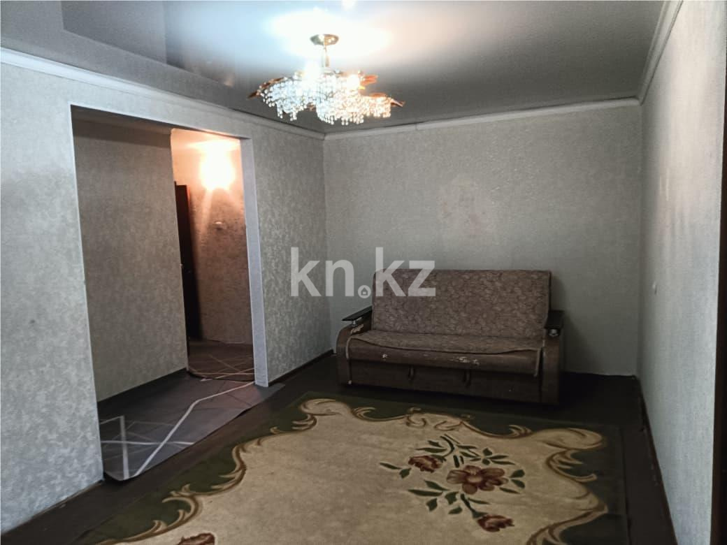 Продажа 2-комнатной квартиры, 44 м², мкр-н 13, дом  6 в Караганде - фото 2