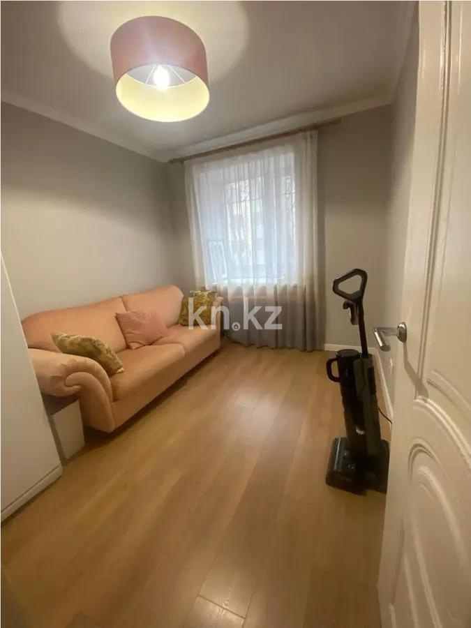 Продажа 4-комнатной квартиры, 78 м² - Продажа четырехкомнатных квартир от собственников в Караганде фото 2 из 9