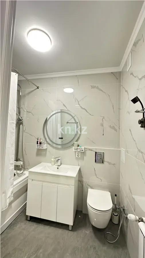 Продажа 2-комнатной квартиры, 60.5 м² в Алматы - фото 4