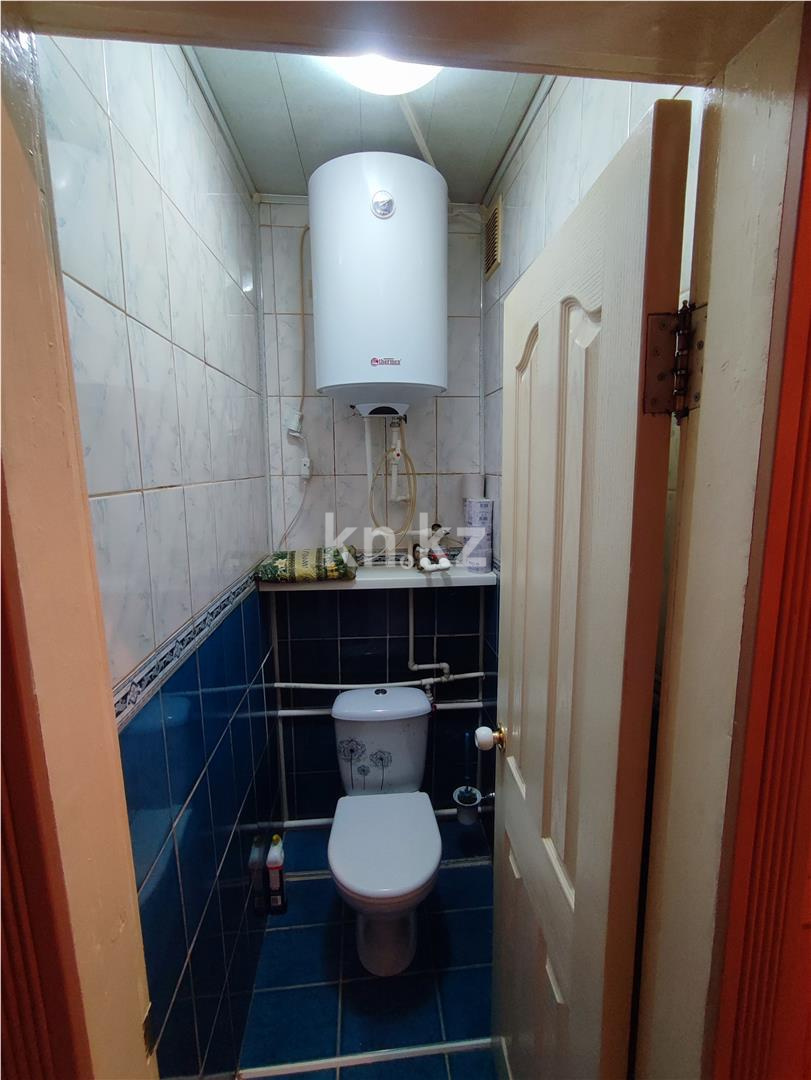 Продажа 3-комнатной квартиры, 76 м², ул. Мустафина - Продажа квартир в Караганде с фото фото 13 из 16