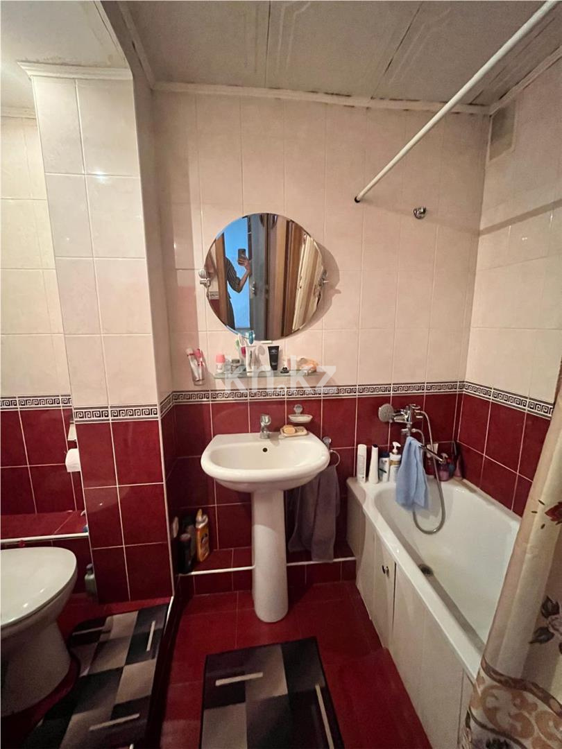 Продажа 2-комнатной квартиры, 52 м², ул. Ермекова - Продажа квартир в Караганде фото 7 из 10