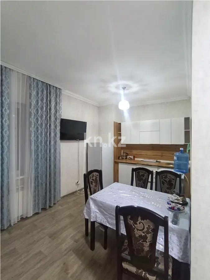 Продажа 2-комнатной квартиры, 60 м², ул. Университетская, дом  78/15 в Караганде - фото 3