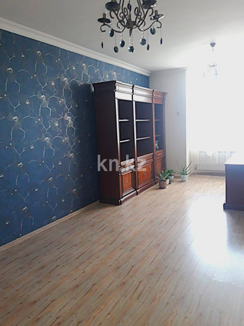 Продажа 5-комнатной квартиры, 152 м², ул. Баянауыл, дом  1 - Центр города, Золотой квадрат, район Школы-гимназии №31 - Продажа квартир в Астане фото 11 из 38