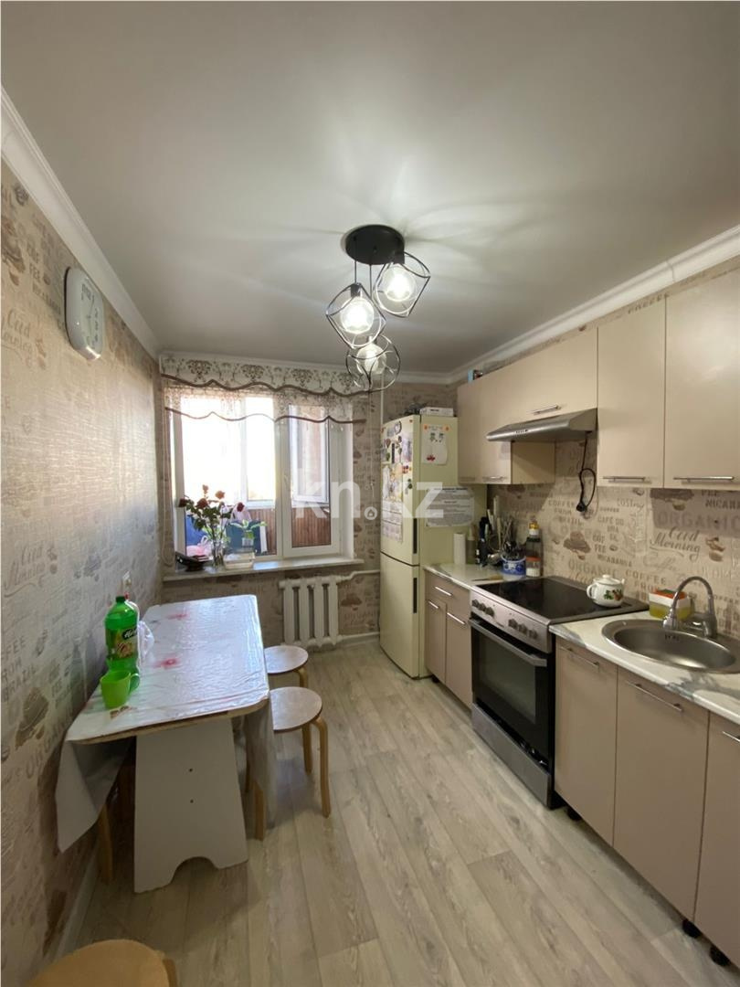 Продажа 3-комнатной квартиры, 61 м² - Продажа квартир в Караганде - страница 2 фото 8 из 17