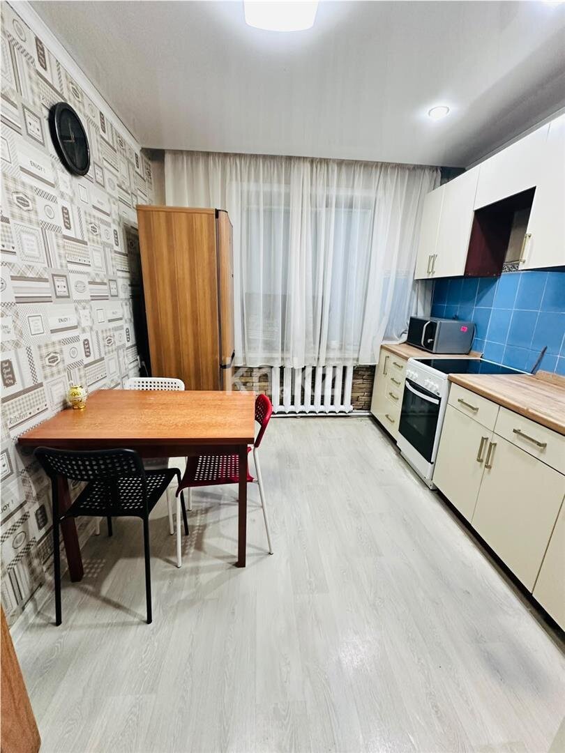Продажа 4-комнатной квартиры, 84 м² в Караганде