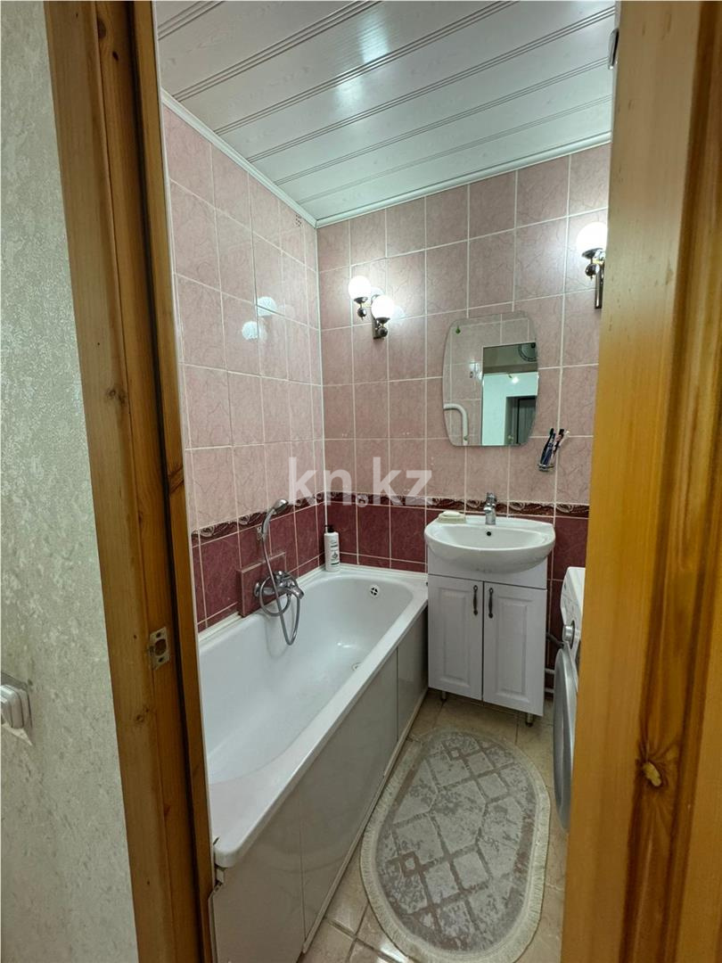 Продажа 4-комнатной квартиры, 78 м², ул. Таттимбета - Продажа квартир в Караганде фото 13 из 19