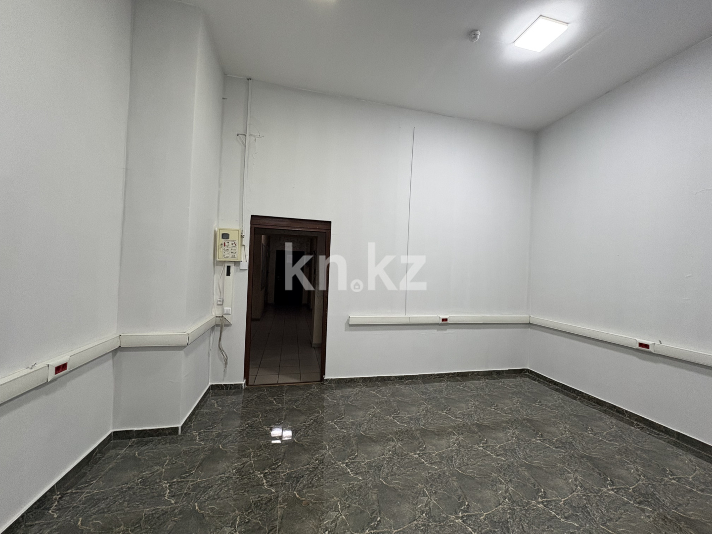 Аренда , пр. Аль-Фараби, дом  21/3 - ул. Каратаева в Алматы - фото 3