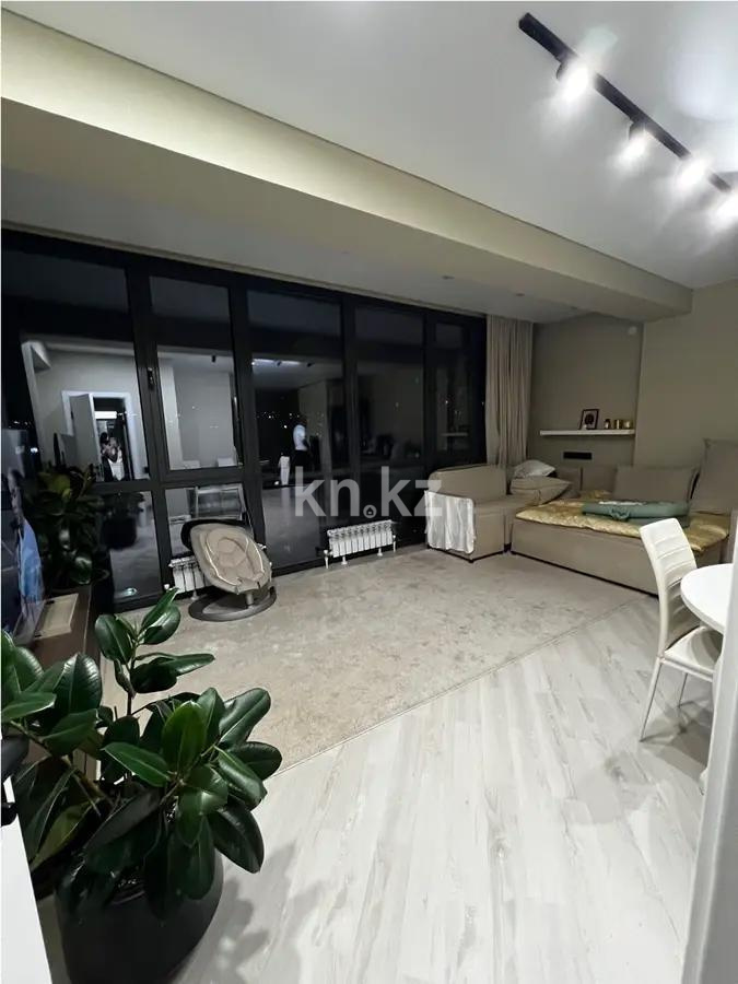 Продажа 2-комнатной квартиры, 70 м², ул. Нахимова, дом  51/2 в Алматы