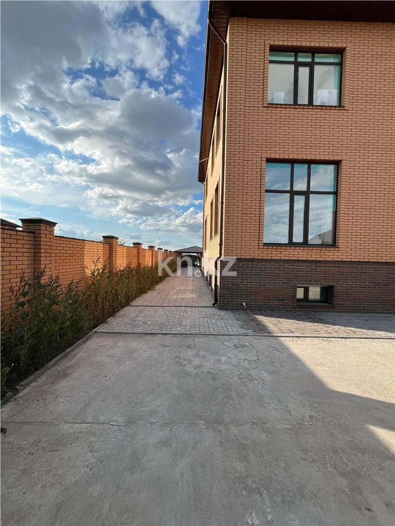 Продажа 7-комнатного дома, 400 м² - Продажа домов, коттеджей в Казахстане фото 5 из 17