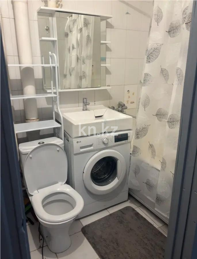 Продажа 2-комнатной квартиры, 45 м², мкр-н 6, дом  21 в Алматы - фото 4