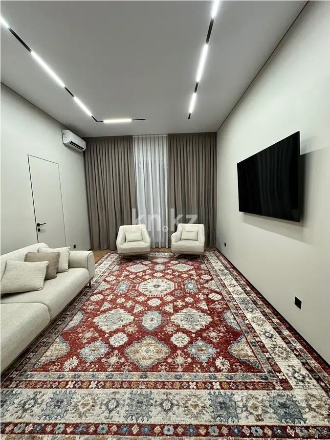 Продажа 3-комнатной квартиры, 94 м², ул. Халиуллина, дом  140/5 - Продажа квартир в Алматы фото 1 из 7