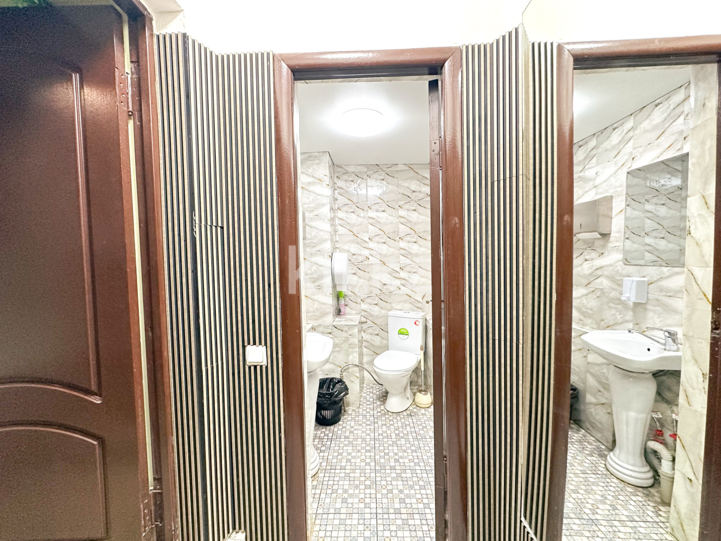 Продажа , 300 м², ул. Гурилева, дом  59а - Продажа действующего бизнеса в Алматы с фото фото 22 из 25