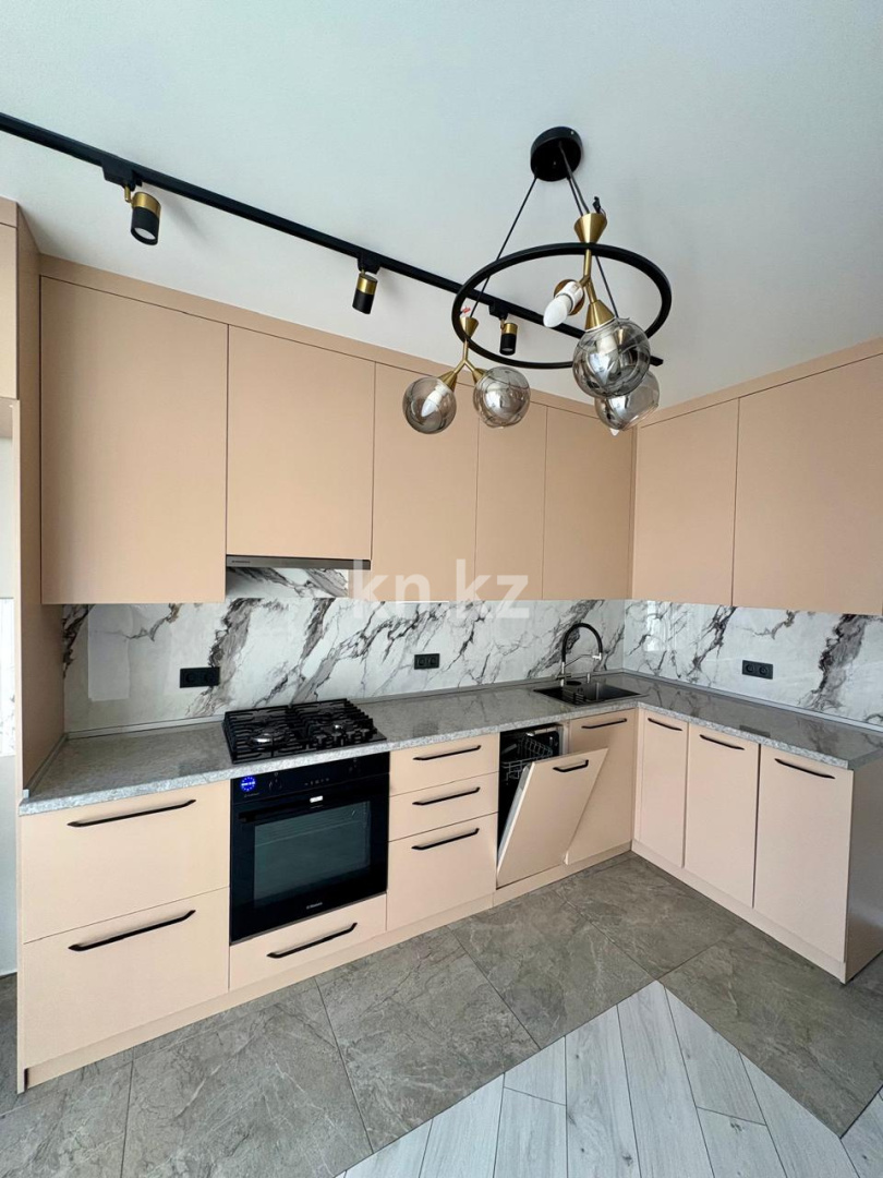 Продажа 2-комнатной квартиры, 56 м², Сейфуллина - Продажа квартир в новостройках Алматы фото 2 из 21