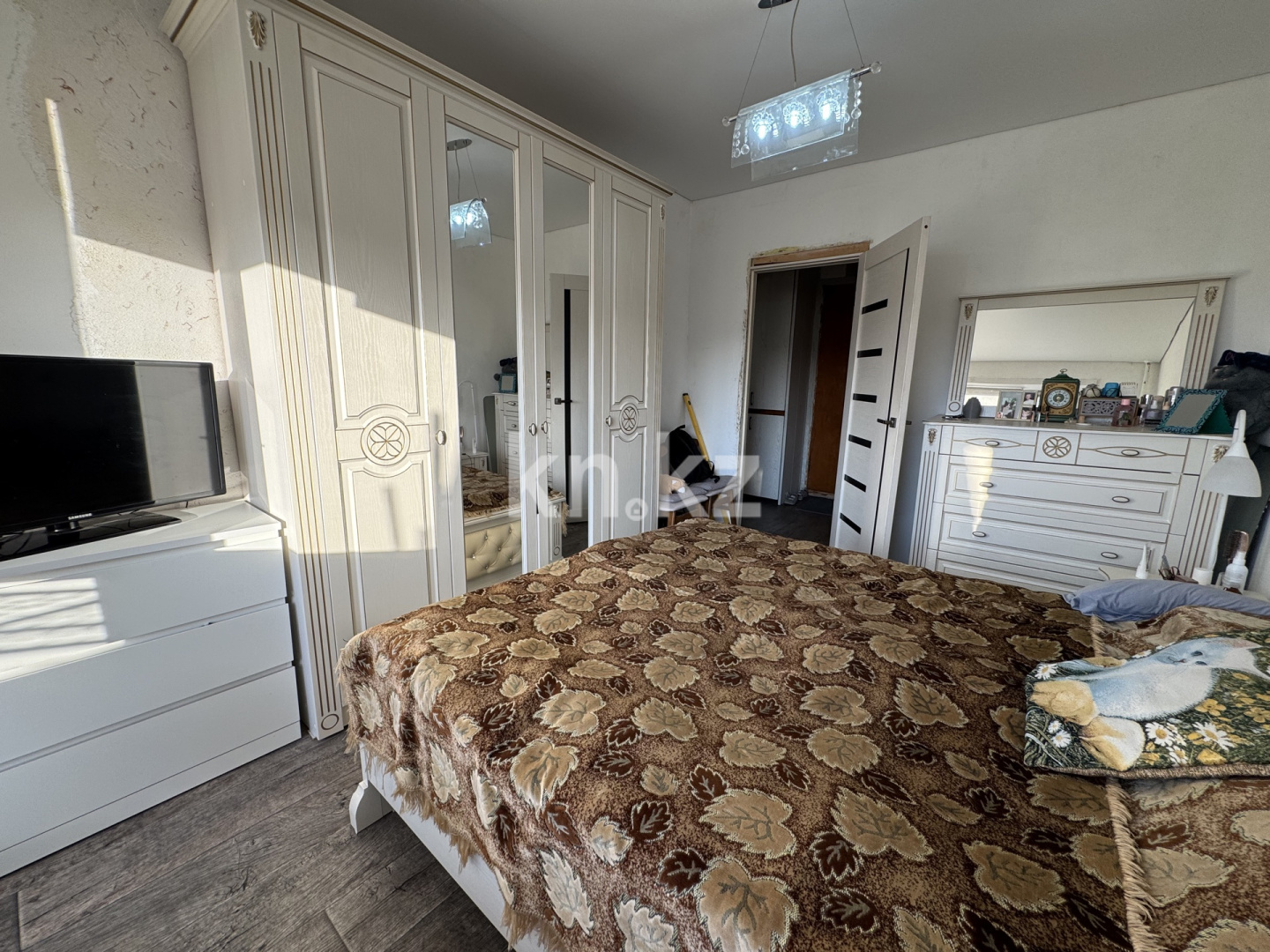 Продажа 2-комнатной квартиры, 52 м², пр. Республики, дом  18/2 - Продажа квартир в Караганде фото 3 из 18