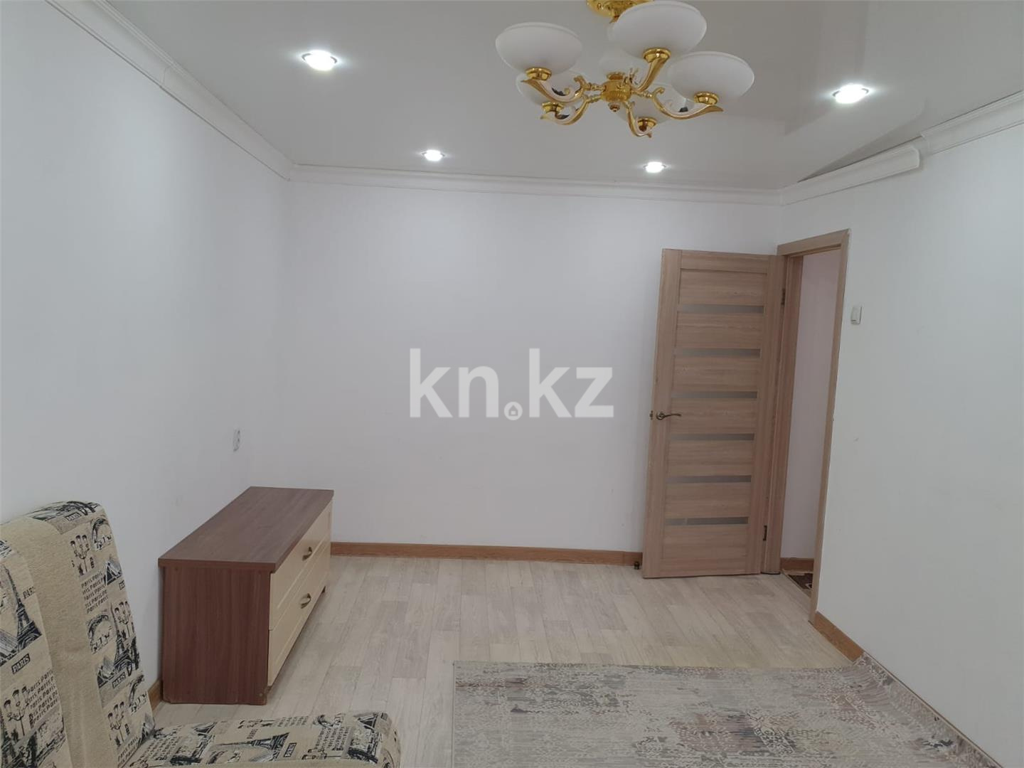 Продажа 2-комнатной квартиры, 45 м², ул. Университетская - Продажа квартир в Караганде фото 2 из 9