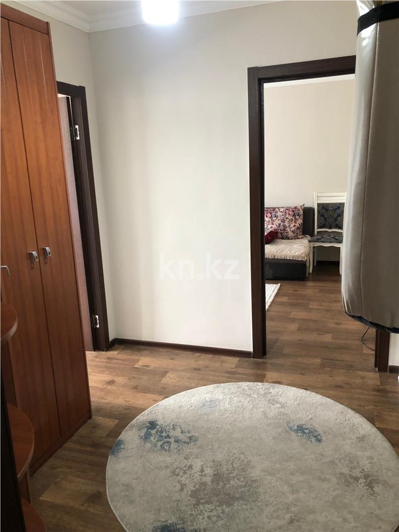 Продажа 5-комнатной квартиры, 75 м², 2 кв-л, дом  24 - Продажа  пятикомнатных квартир в Караганде фото 16 из 18