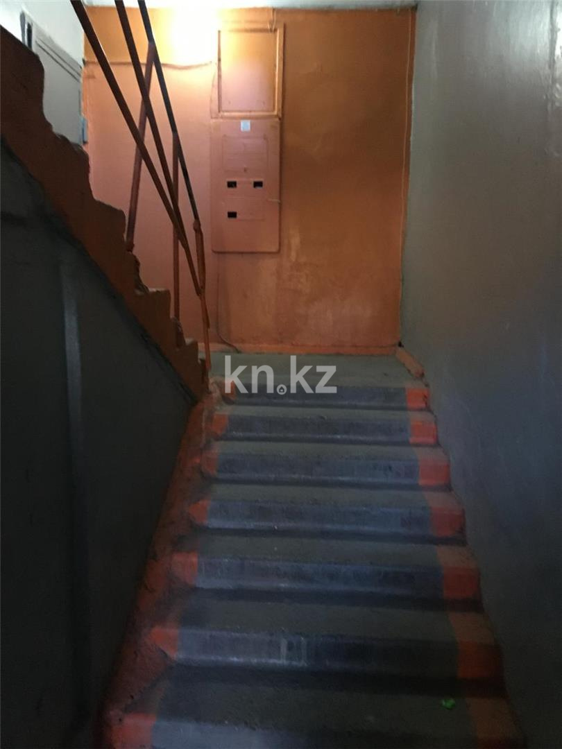 Продажа 4-комнатной квартиры, 61 м², ул. Язева - Продажа  четырехкомнатных квартир в Караганде фото 23 из 24