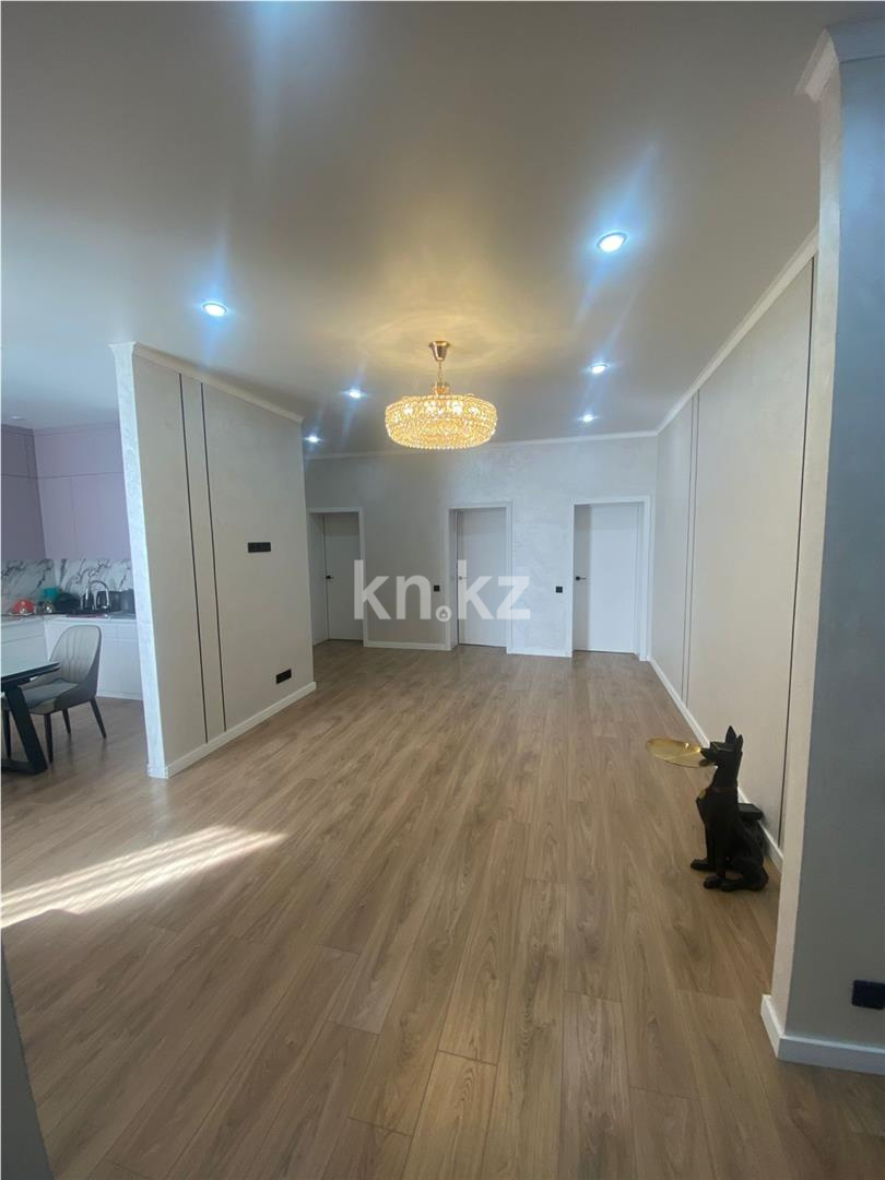 Продажа 4-комнатной квартиры, 113 м² - Продажа квартир в Караганде на Юго-Востоке - страница 10 фото 2 из 20