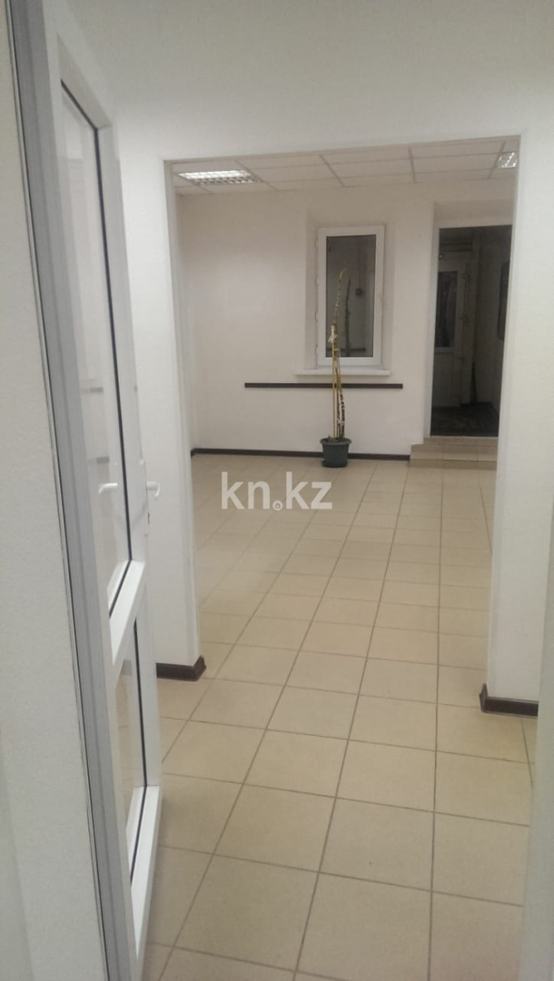 Продажа помещения, 150 м² - Продажа офисных и торговых помещений в Караганде фото 11 из 17