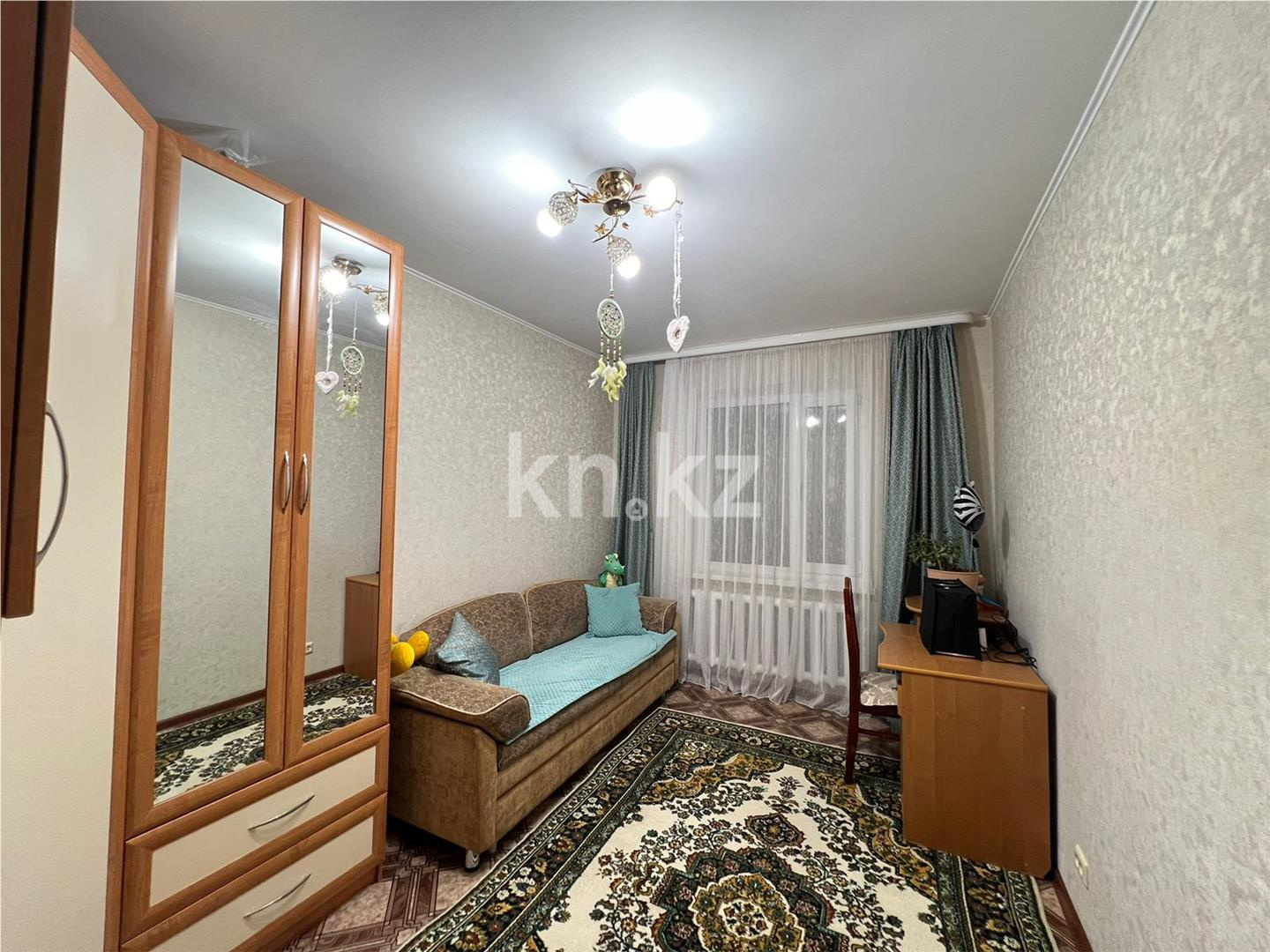 Продажа 4-комнатной квартиры, 76 м², мкр-н Степной-4, дом  29 - Продажа  четырехкомнатных квартир в Караганде фото 3 из 19