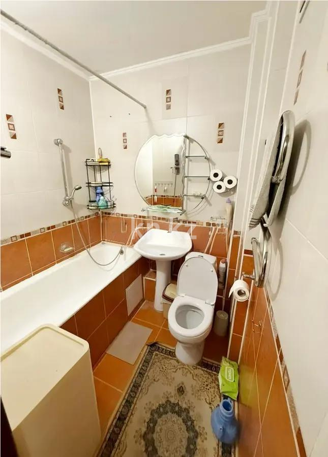 Продажа 2-комнатной квартиры, 47.5 м², мкр-н Аксай-4, дом  45 - Продажа квартир в Алматы фото 5 из 6