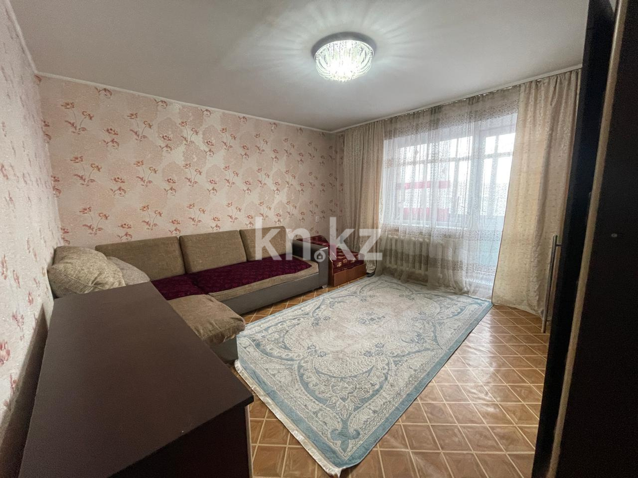 Продажа 1-комнатной квартиры, 41 м², мкр-н Степной-4 - Продажа однокомнатных квартир в Караганде на Юго-Востоке фото 1 из 13