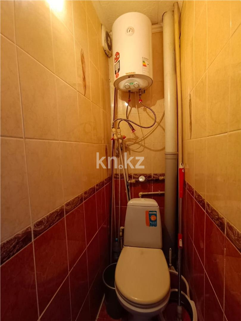 Продажа 3-комнатной квартиры, 62 м², мкр-н 23 - Продажа квартир в Караганде фото 11 из 15