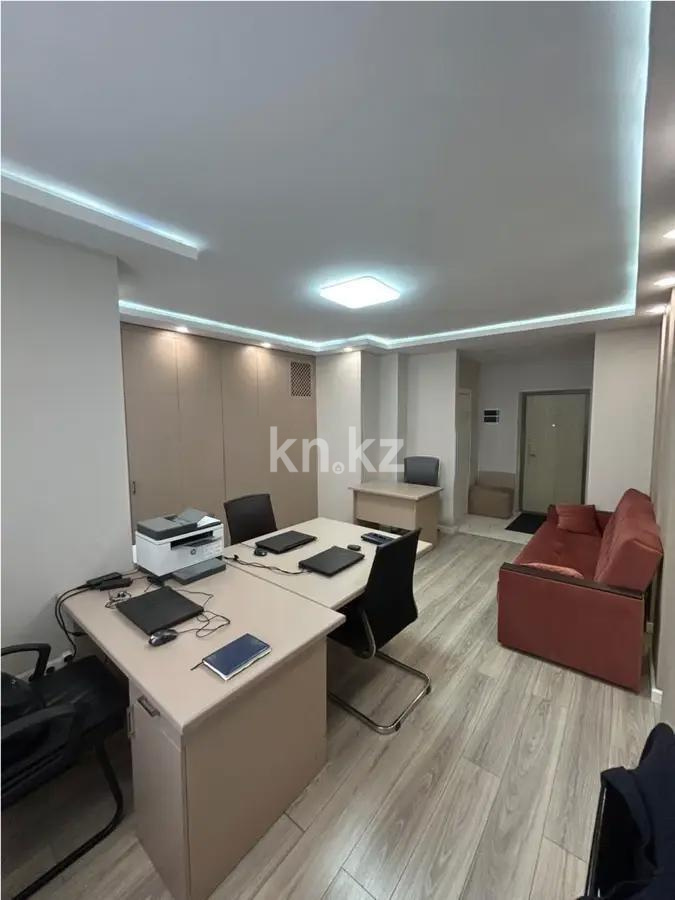 Продажа 1-комнатной квартиры, 30 м² - Продажа квартир в р-не Есиль Астаны - страница 6 фото 1 из 2