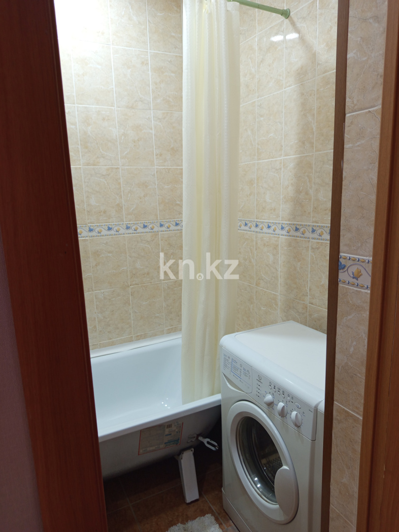 Аренда 2-комнатной квартиры, 65 м² - Аренда двухкомнатных квартир помесячно от хозяев в Караганде фото 10 из 12