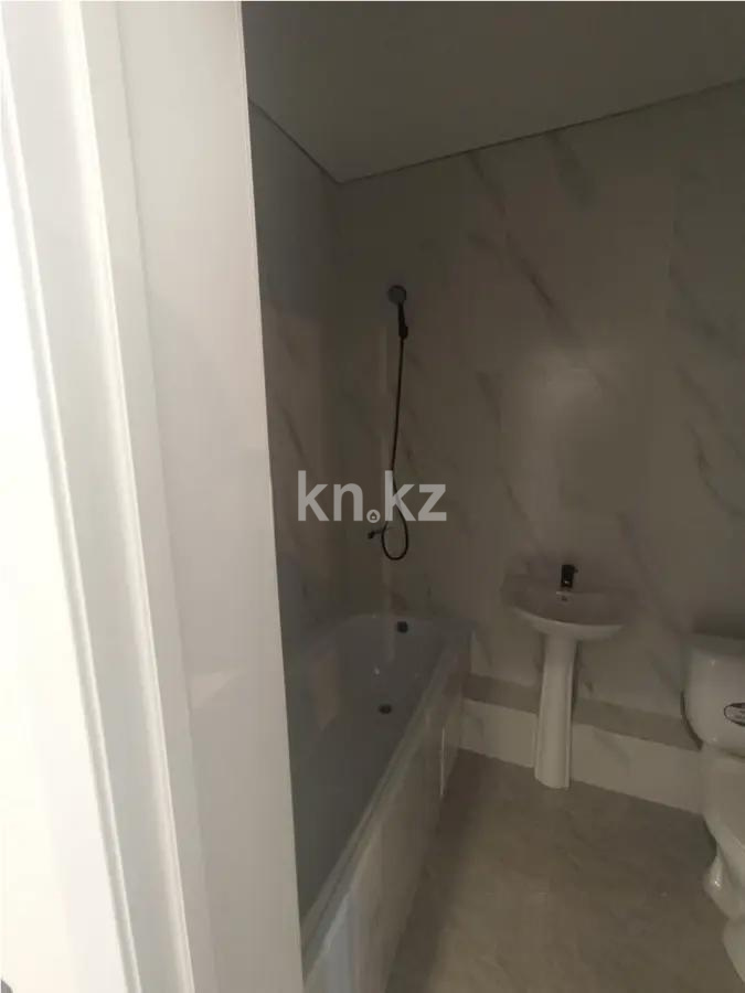 Продажа 1-комнатной квартиры, 41 м², ул. Баглановой, дом  1 в Астане - фото 4