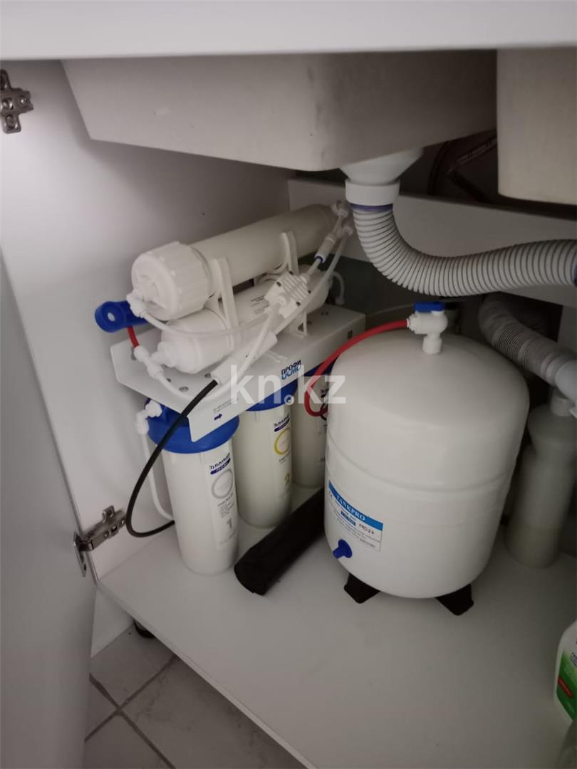 Продажа 4-комнатной квартиры, 110 м², ул. Муканова - Продажа  четырехкомнатных квартир в Караганде фото 20 из 35